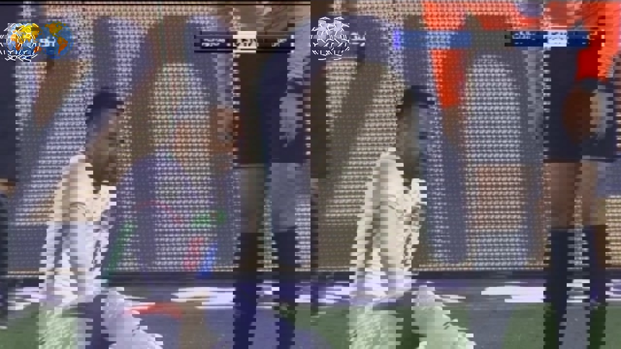 1761698