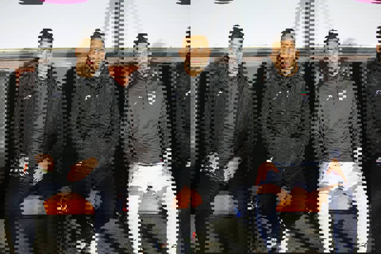 1761657