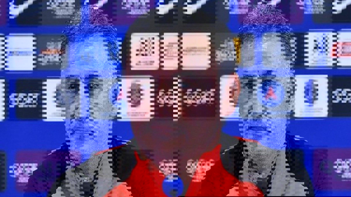 1762412