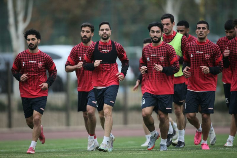 پرسپوليس امروز به مصاف صدرنشین لیگ می‌رود