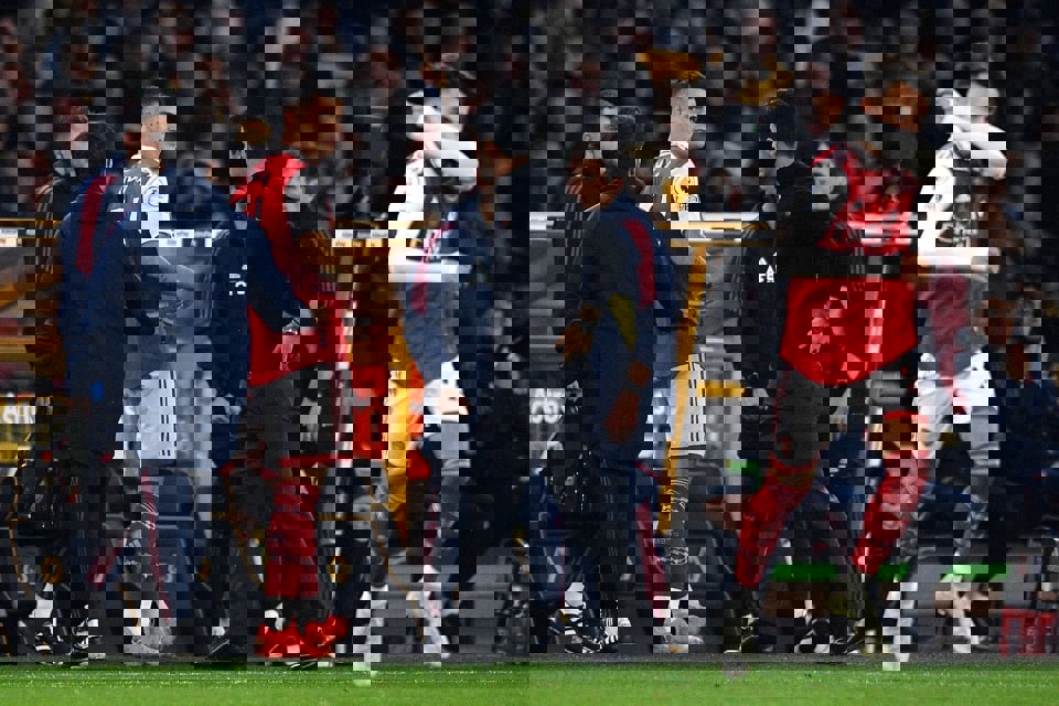 1762443