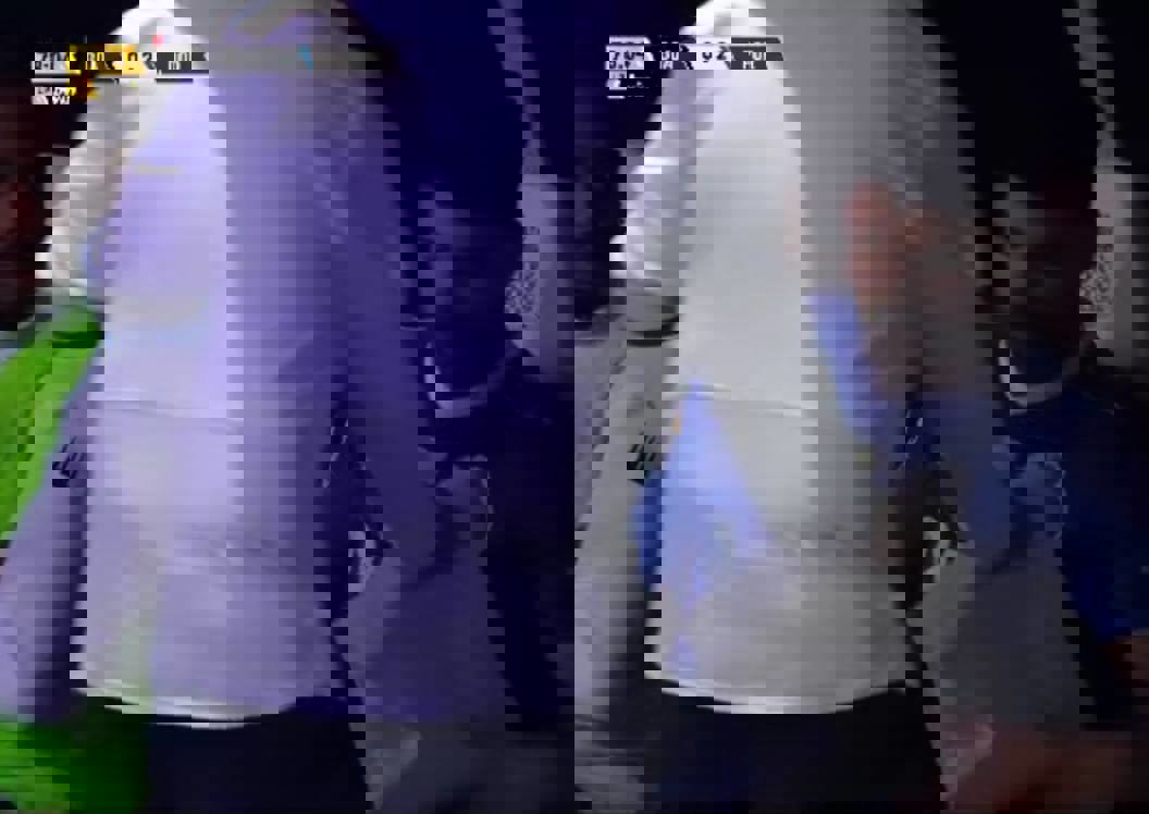 1762448