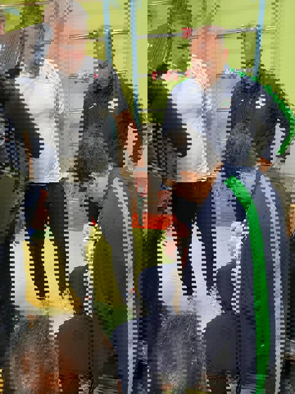 1763532