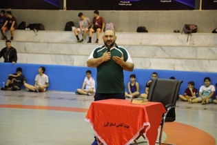 قهرمان سابق کشتی سرمربی تیم کشتی البرز شد