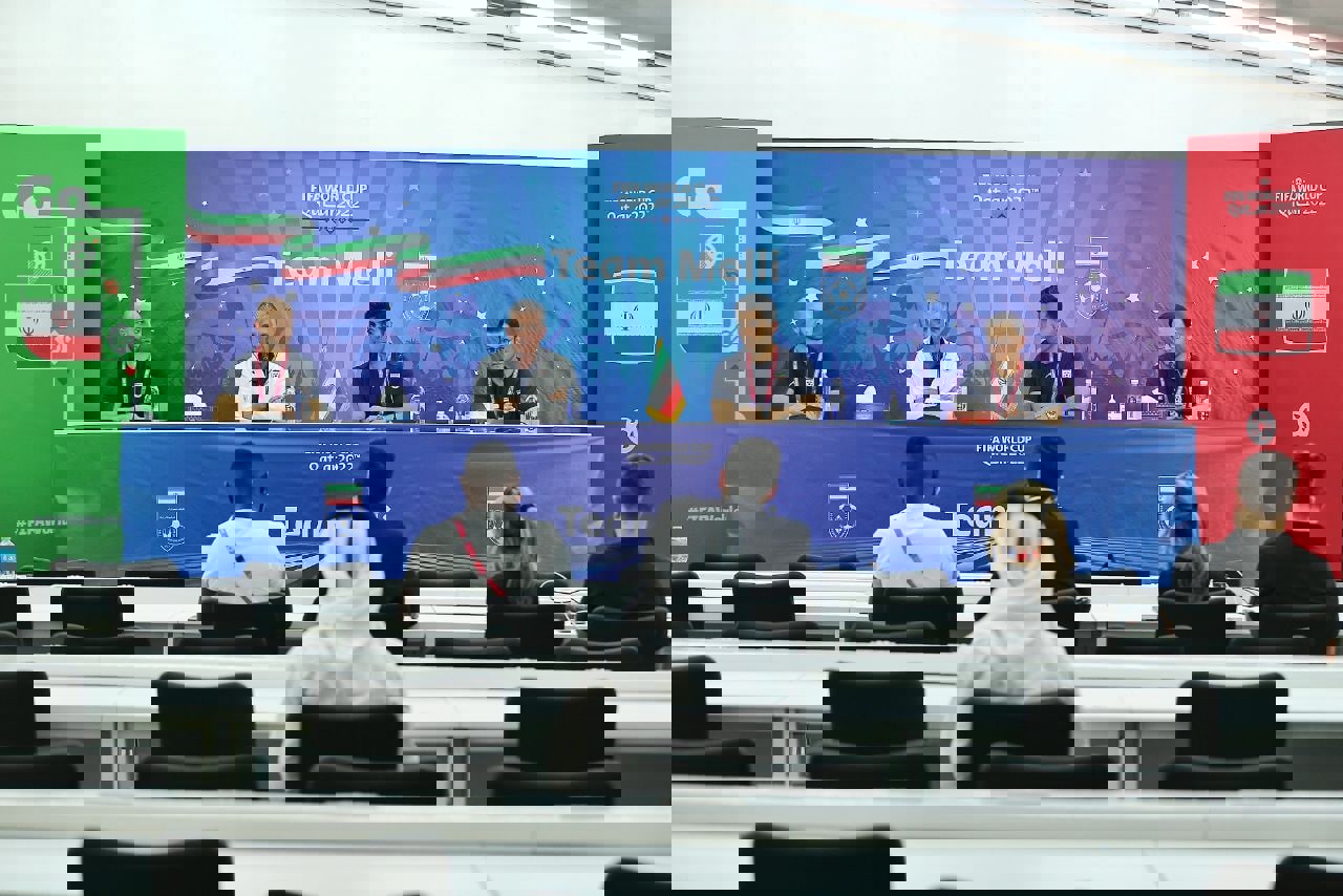 1763706