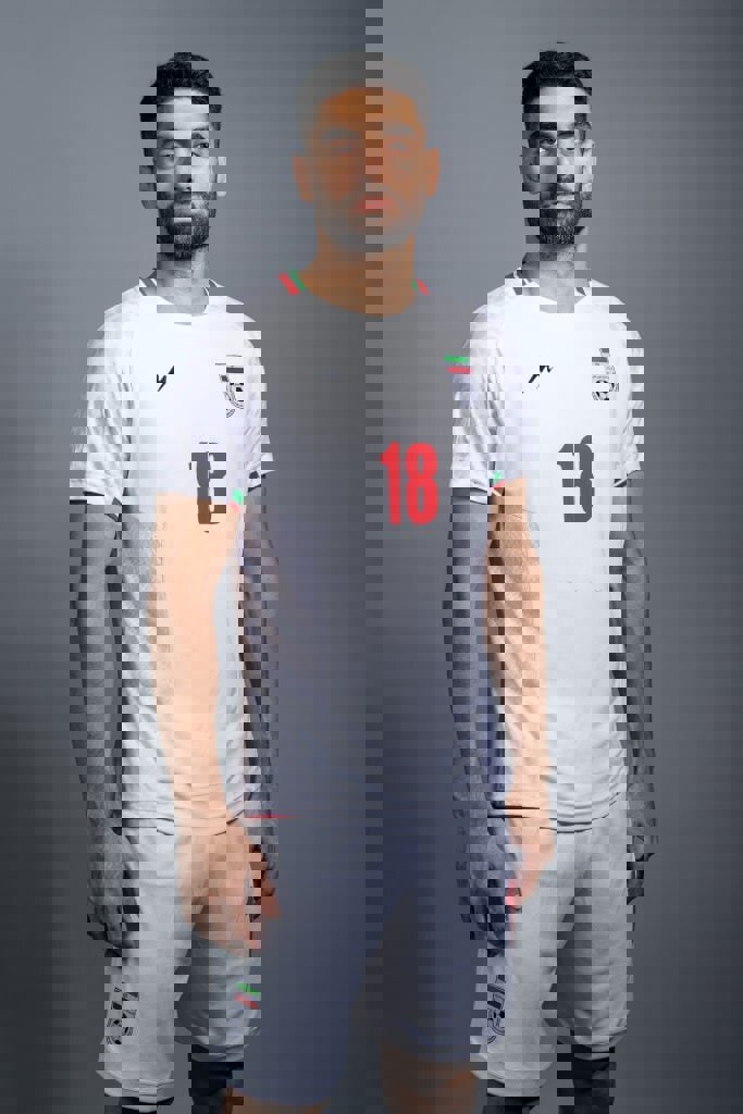 1763982