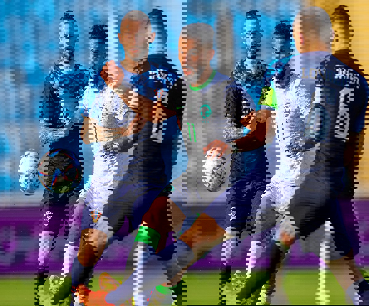 1764062