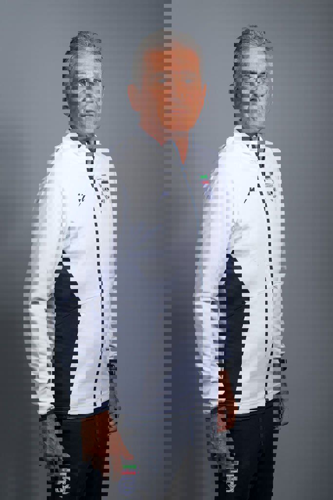 1763987
