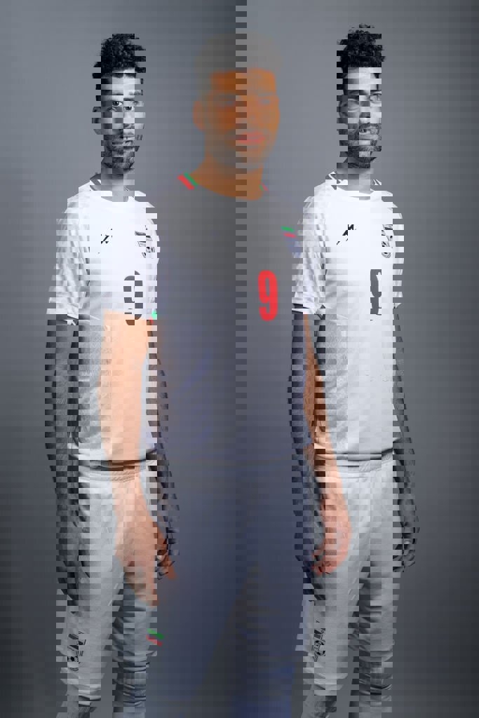 1763992