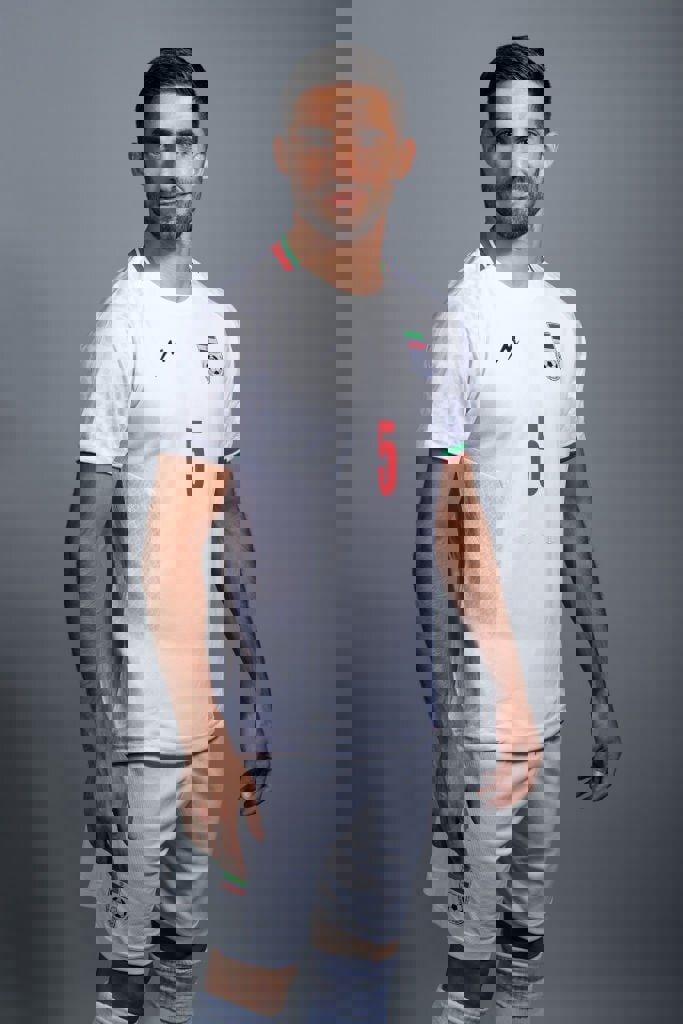 1763994