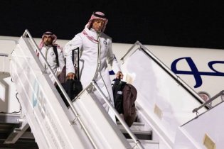 عربستانی‌ها و ورود به دوحه با ظاهری متفاوت (عکس)