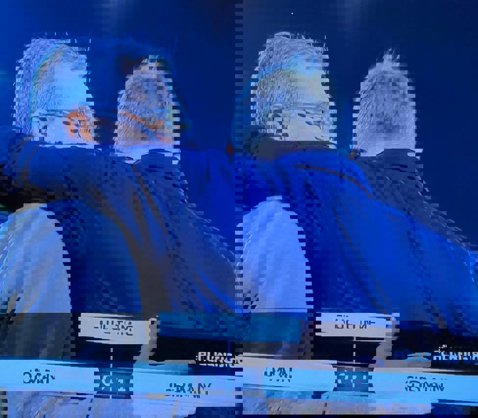 1764447