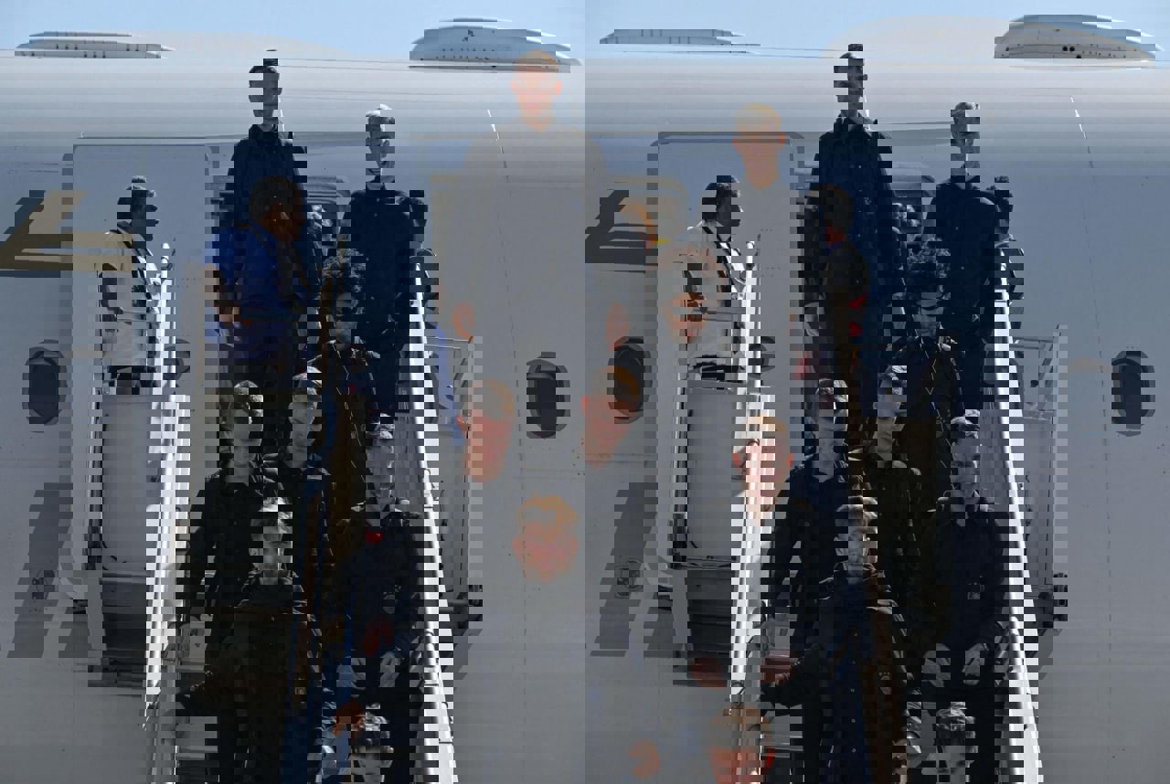 1764467