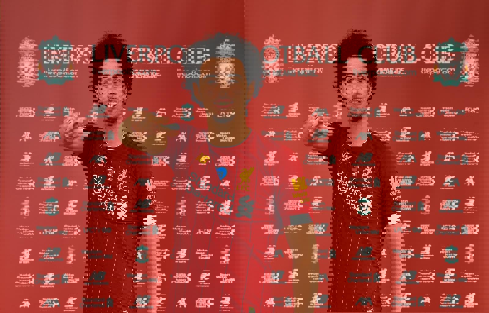 1764632