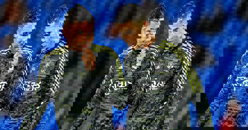 1764721