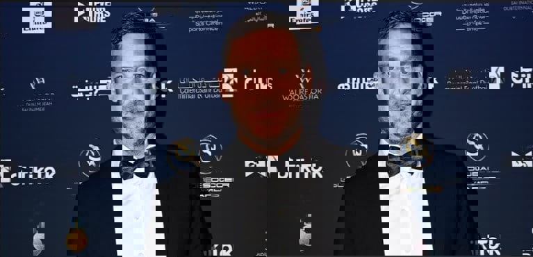 1764734