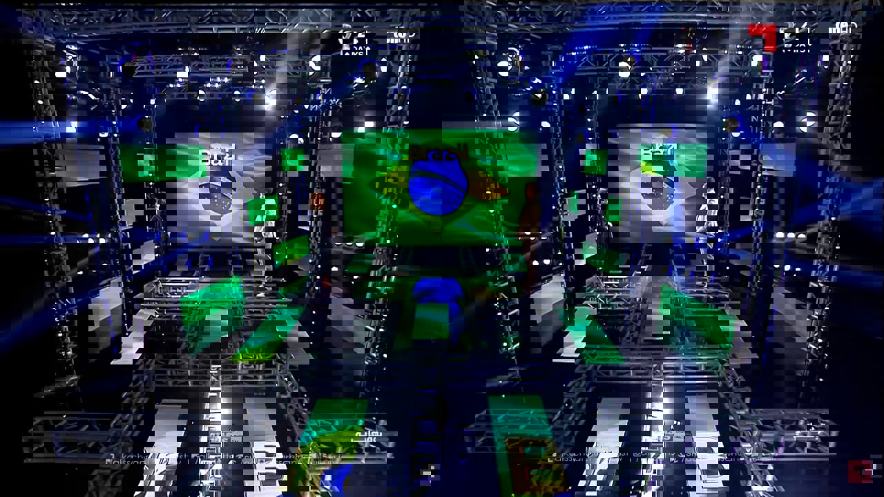 1764938