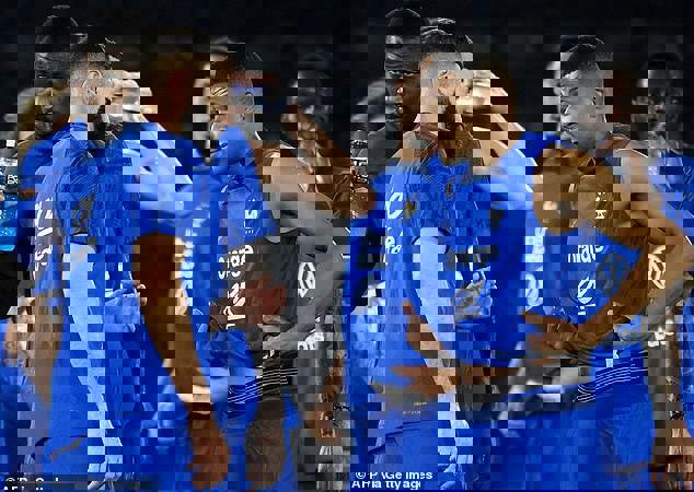 1765695