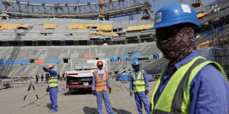 قطر در آستانه افتتاحیه:مرگ ۶۷۵۰ نفر دروغ است!