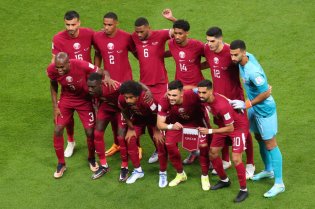 قطر در برابر 10 میزبان جام جهانی طلسم را شکست
