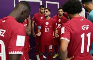 کاپیتان قطر: کی‌روش گفت باید تیم باشیم