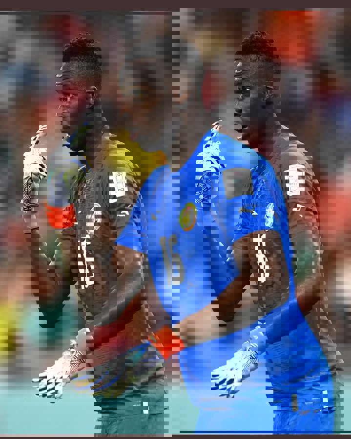 1767327