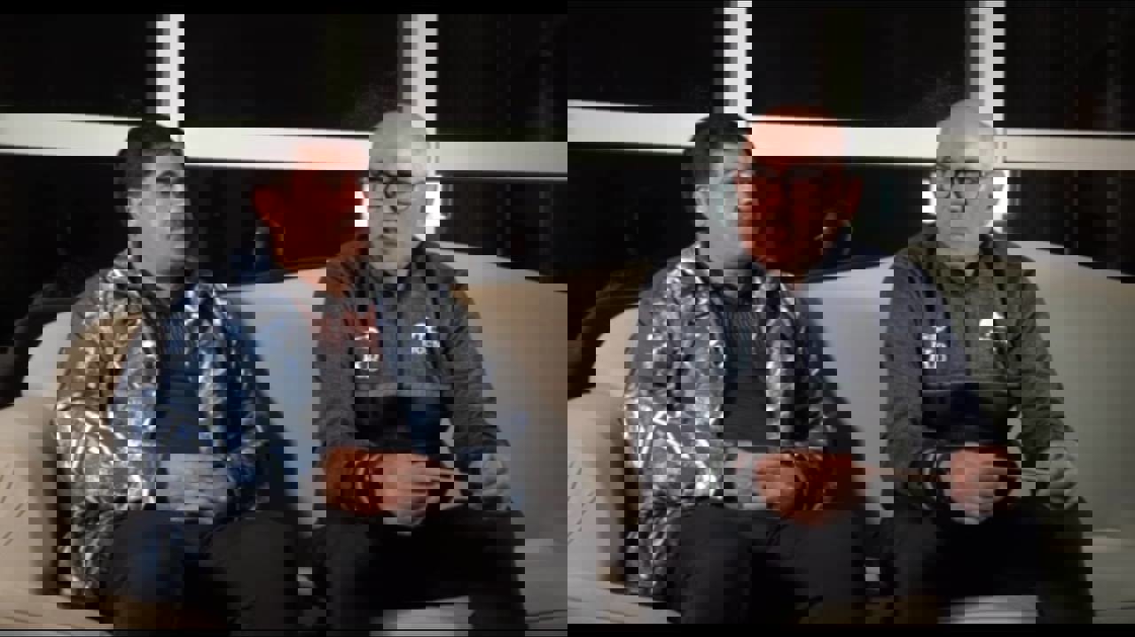 1768582
