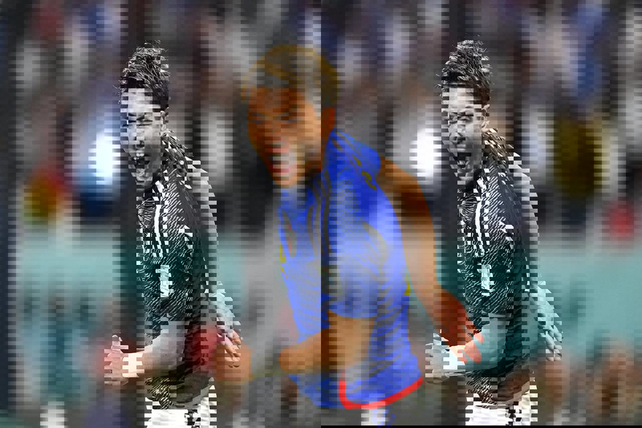 1768589
