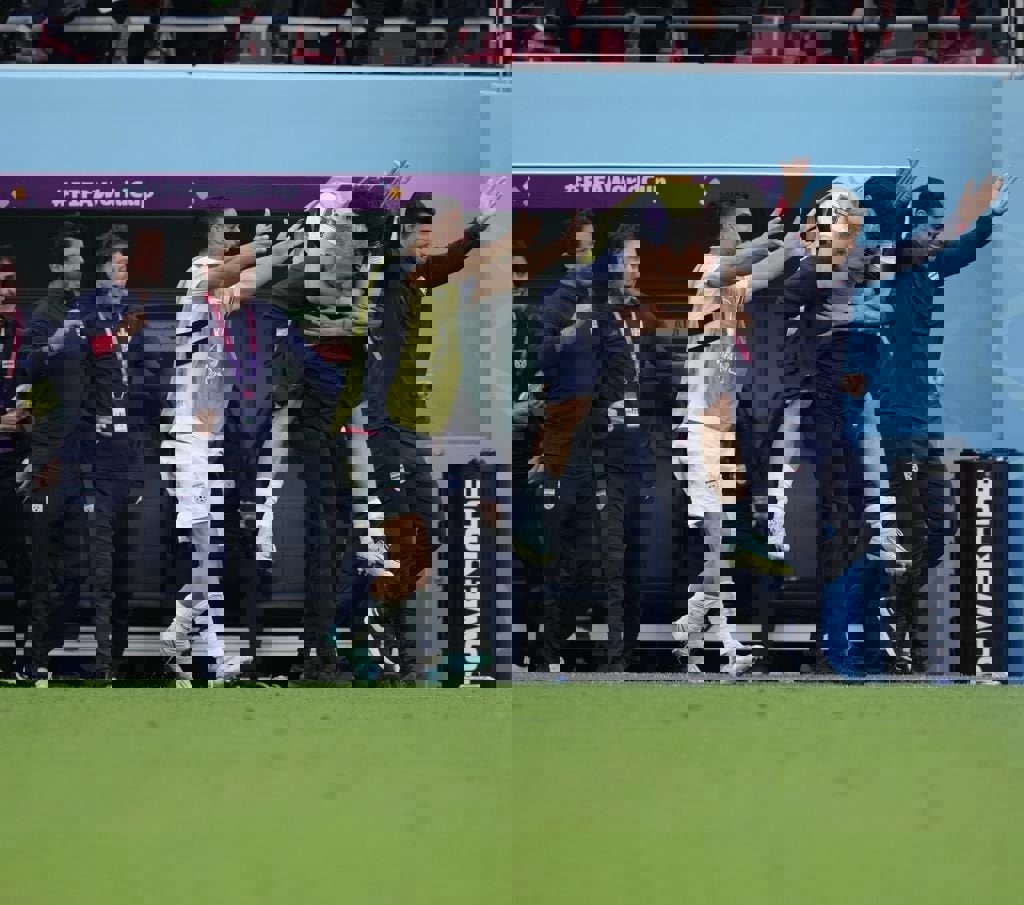 1769499