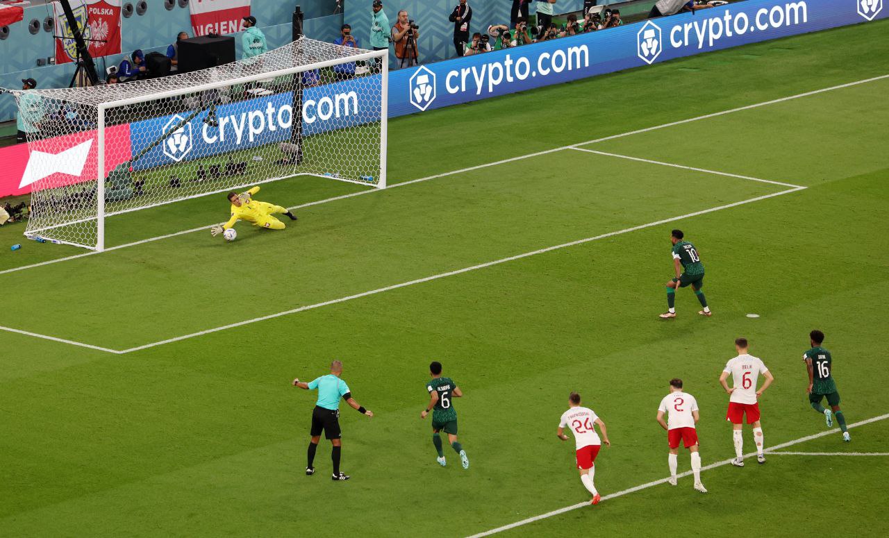 پوشش لحظه به لحظه بازی لهستان - عربستان 