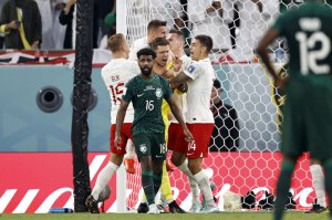 عربستان ۰ - لهستان ۲: ایست به شگفتی‌ساز جام