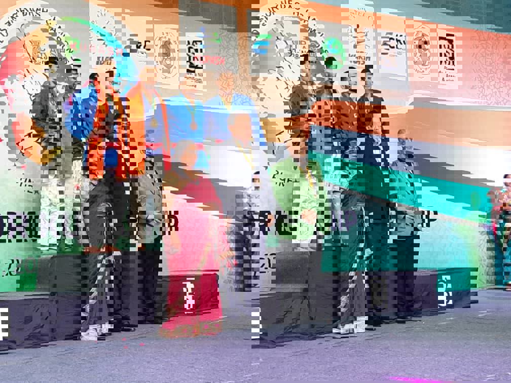 1770246