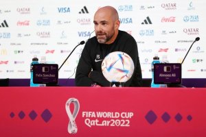 سرمربی قطر: بازی با هلند باعث افتخار ماست