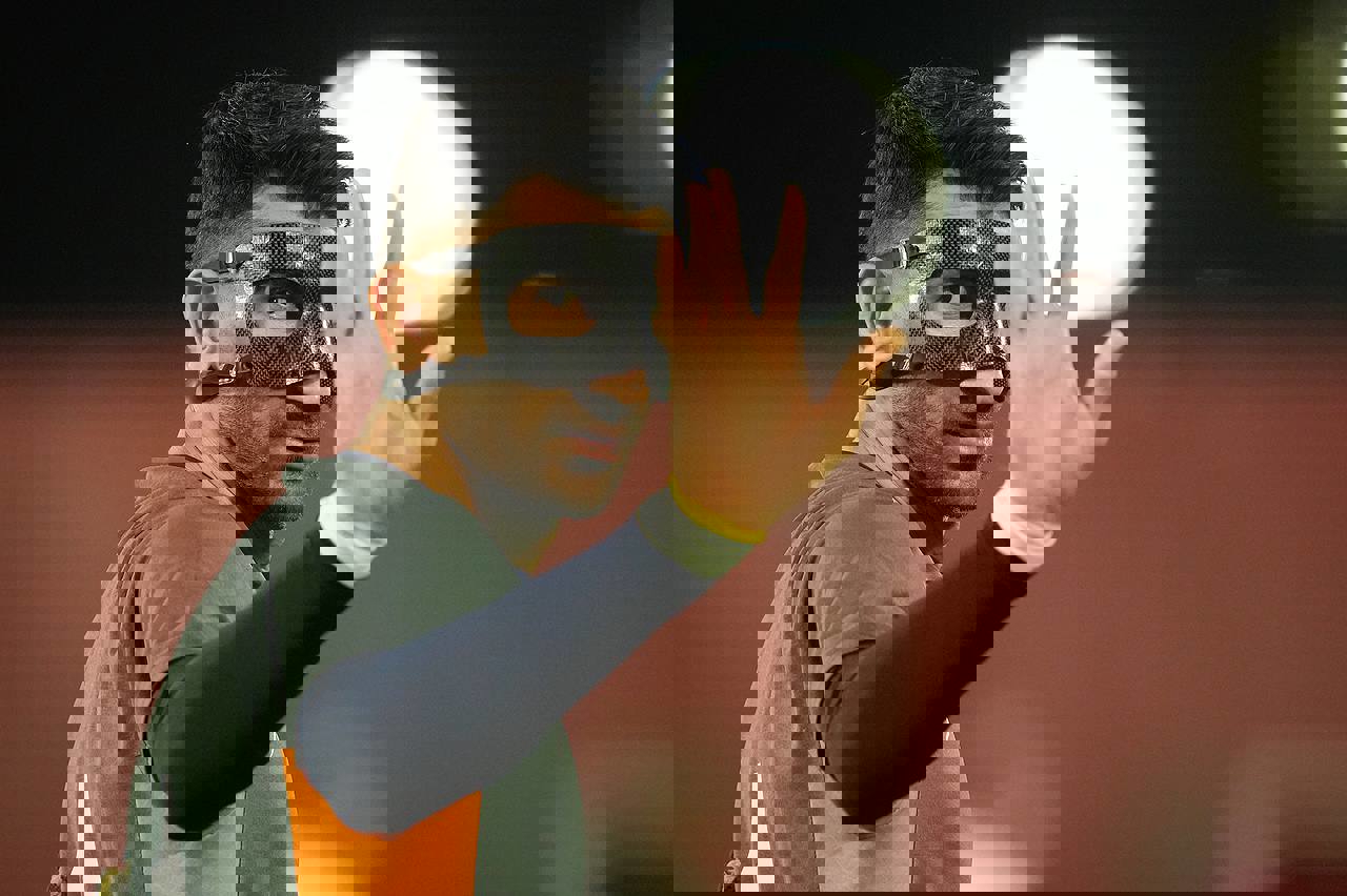 1771528