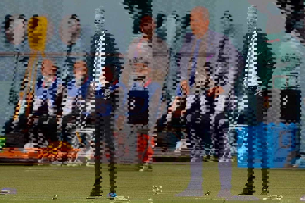 1772076