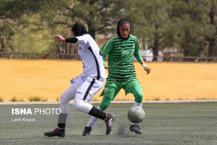 نبرد حساس مدعیان قهرمانی در هفته ششم فوتبال زنان