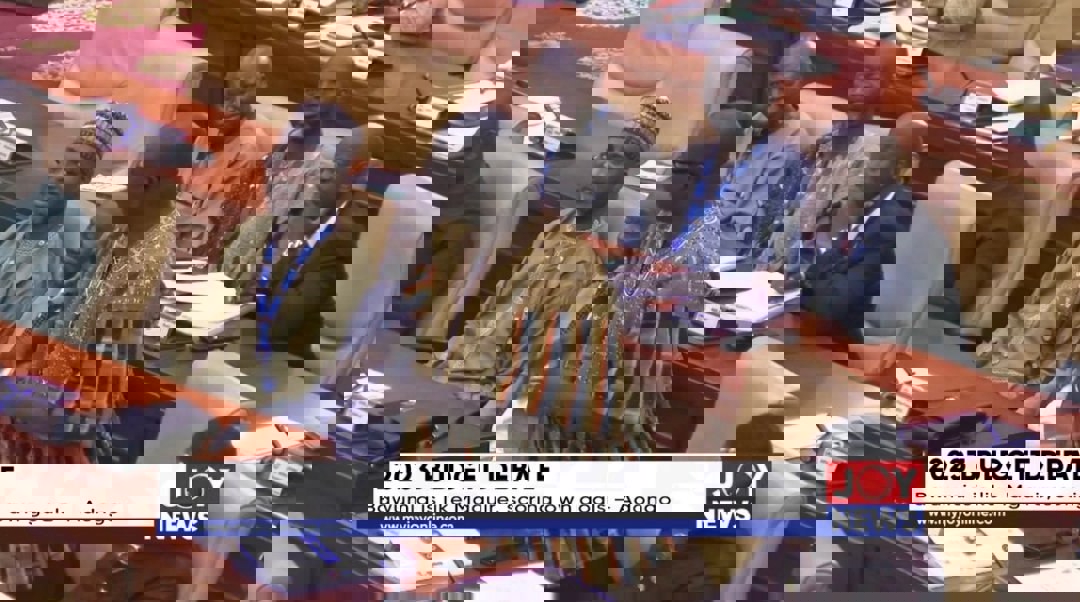 1773845