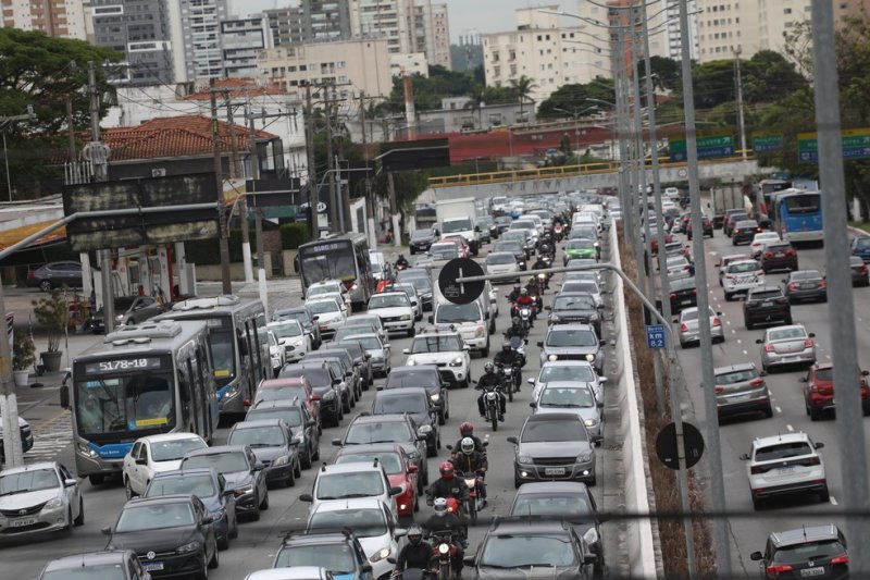 نگاه 214 میلیون برزیلی به قطر: رکورد ترافیک شکسته شد