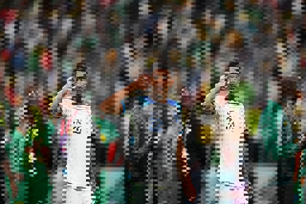 1775471
