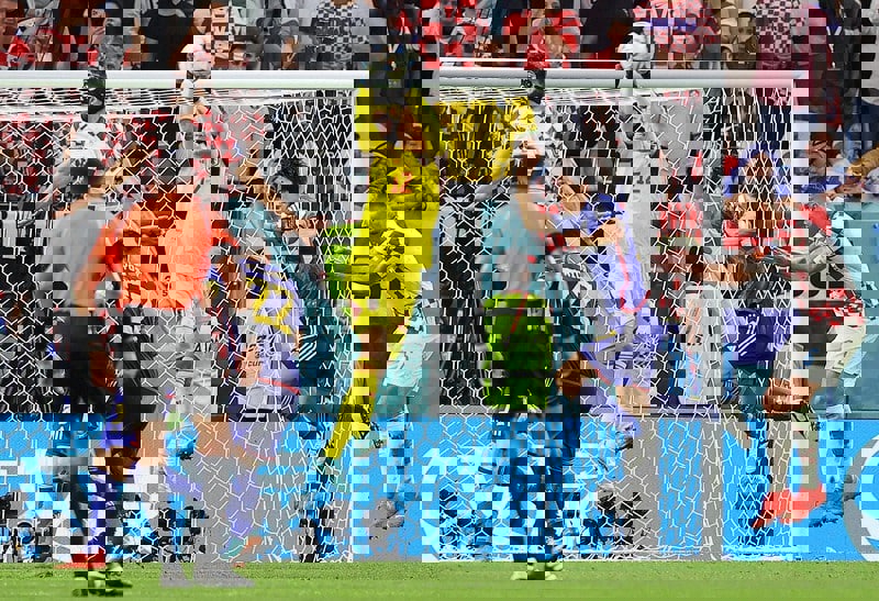 1775951