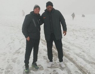 هوای برفی تهران دو مربی برزیلی را به وجد آورد