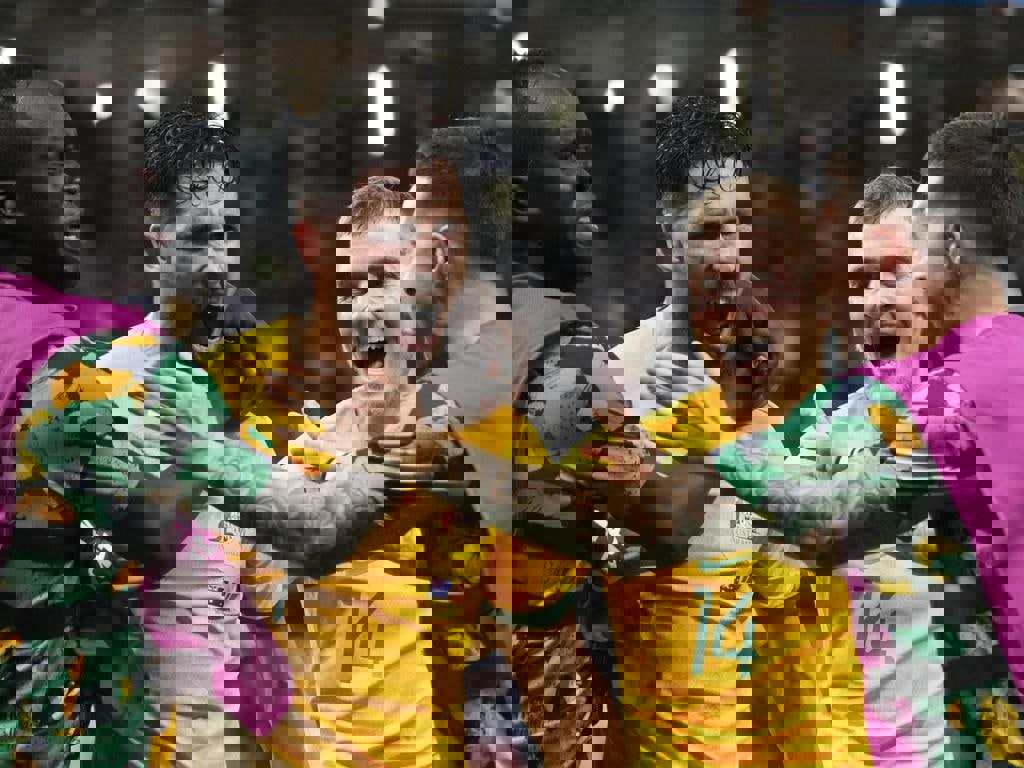 1776083