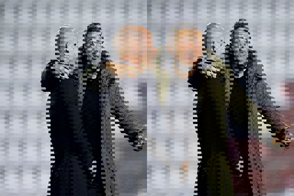 1776124