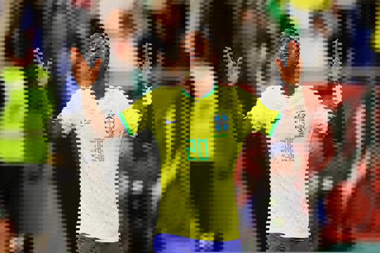 1776063