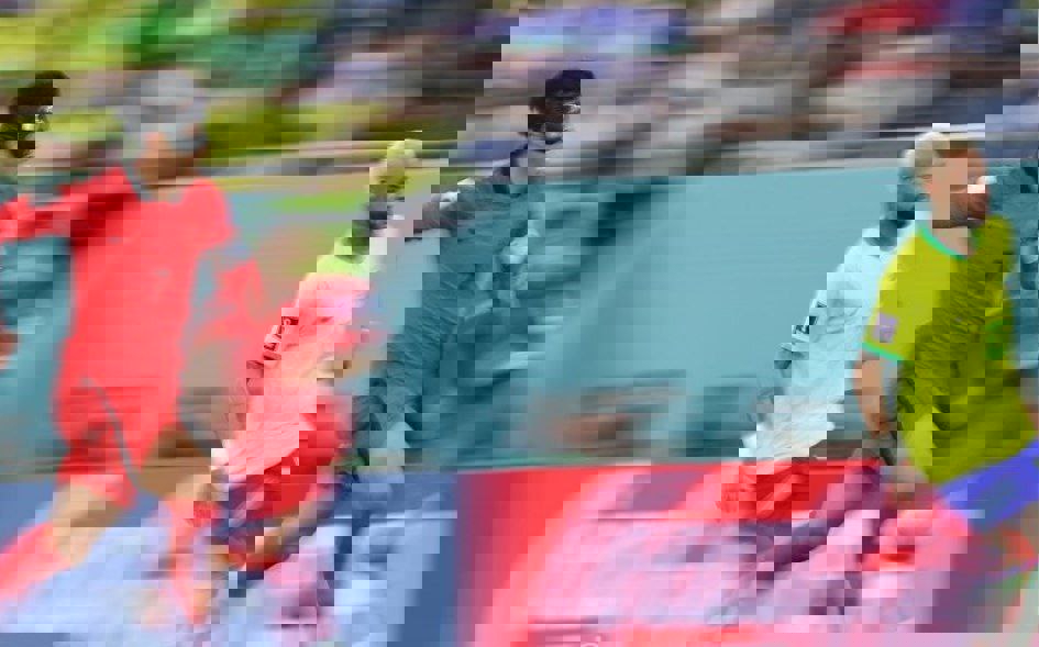 1776172