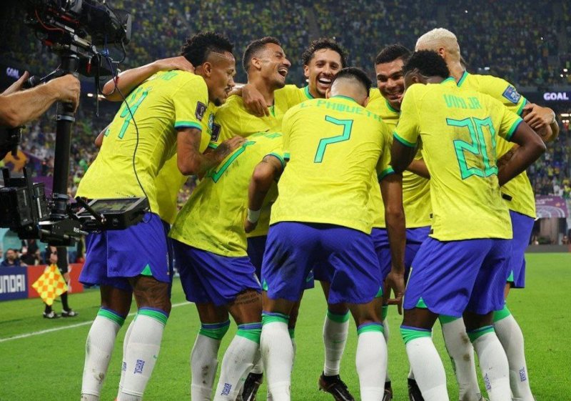 3 برزیلی در خطر از دست دادن نیمه نهایی