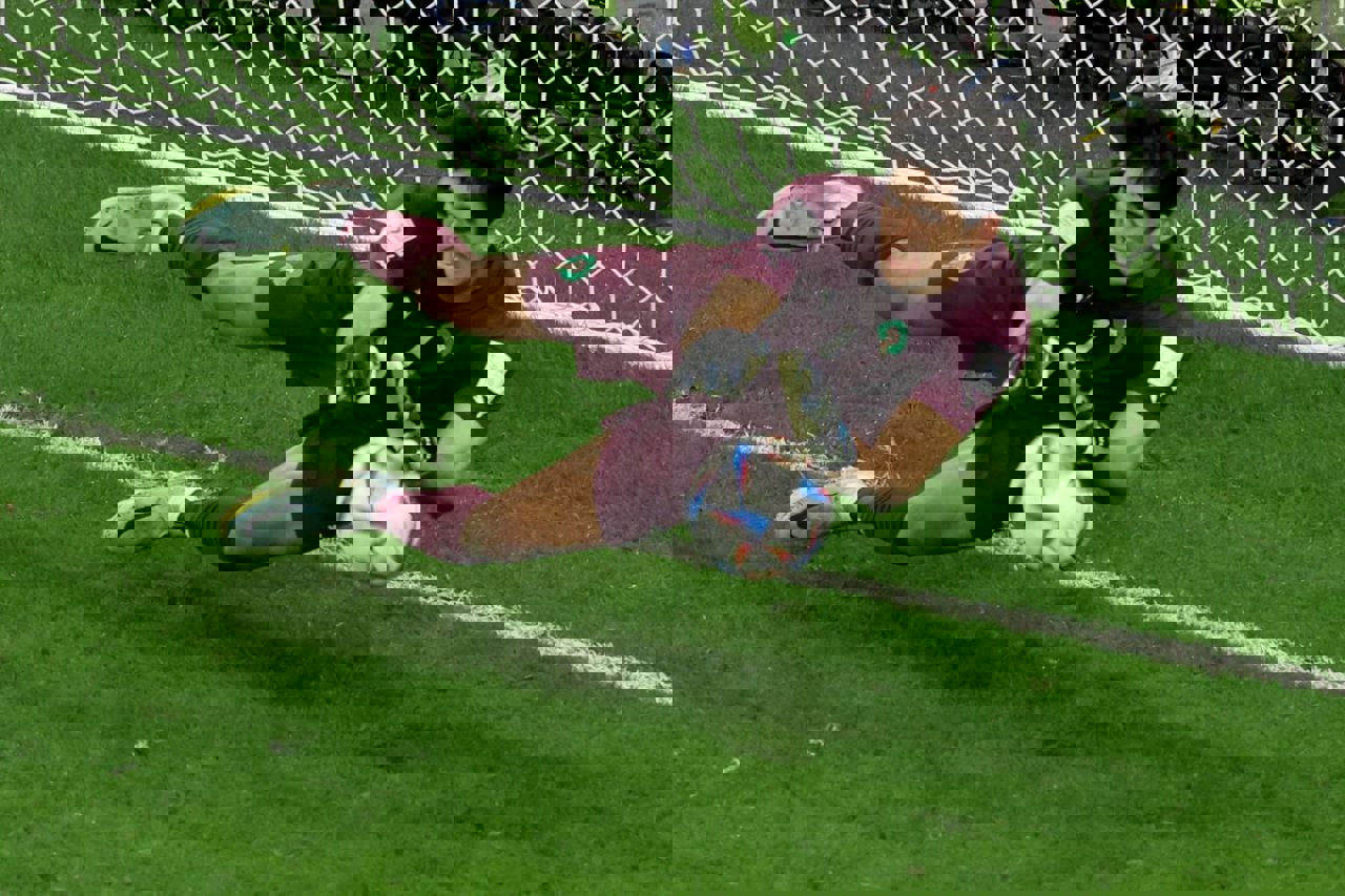 1776564
