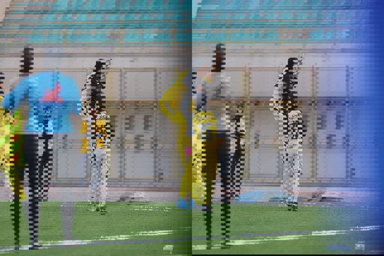 1777563