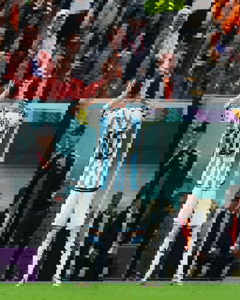 1777912