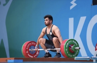 وزنه بردار 81 کیلوی ایران در کلمبیا اوت کرد!